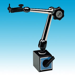 Magnet-Messstativ mit zentraler Klemmung